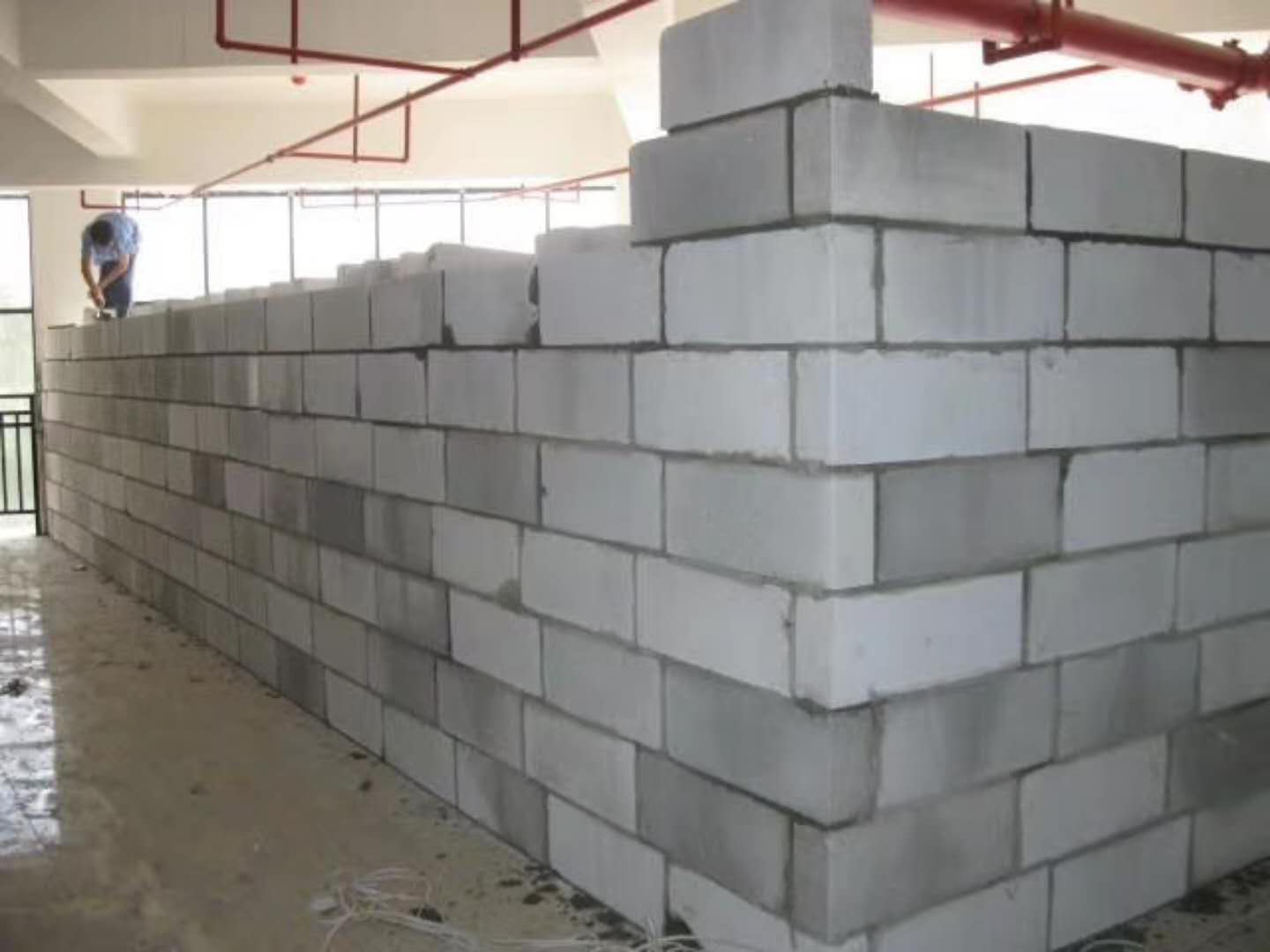 和政蒸压加气混凝土砌块承重墙静力和抗震性能的研究